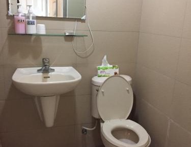 Single Room with Private Bathroom