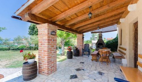 Two-Bedroom Holiday Home