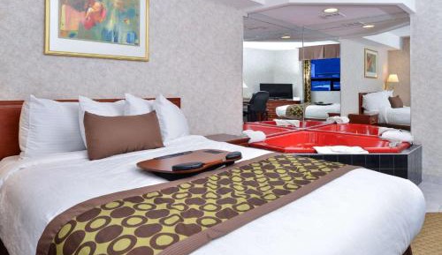 Queen Room with Spa Bath