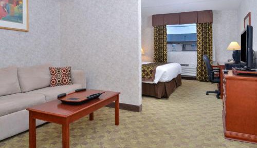 King Room with Sofa Bed