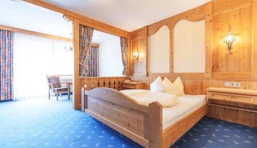Junior Suite with Balcony