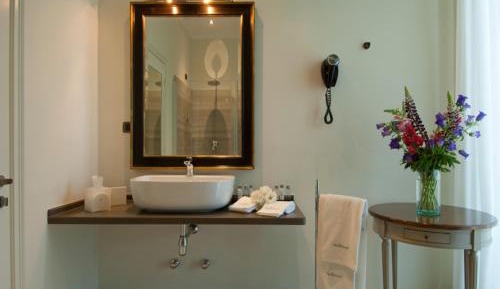 Junior Suite (2 Adults)