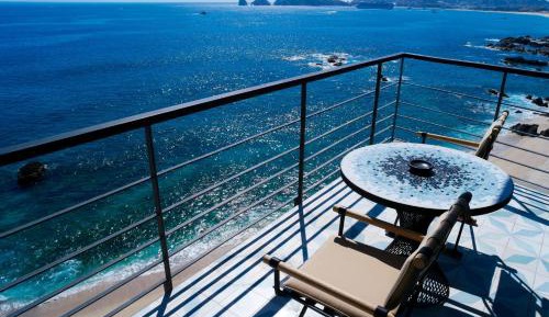 Panoramic Suite with Plunge Pool and Ocean View