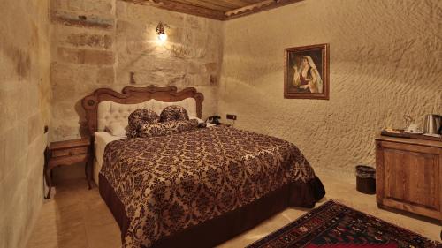 Standard Stone Room