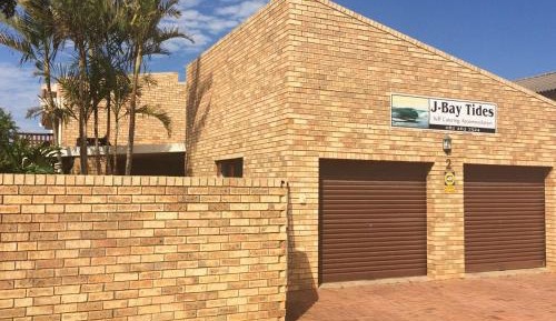 Three-Bedroom Townhouse