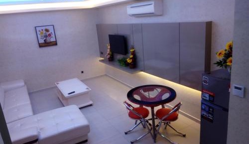 Deluxe King Studio