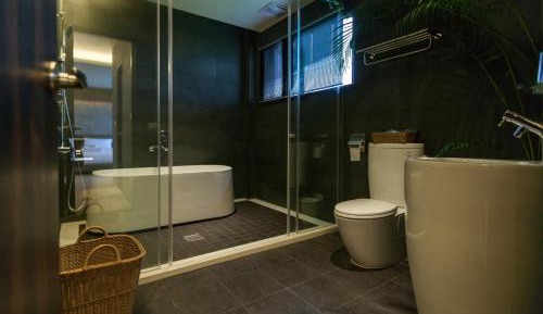 Suite with Garden View