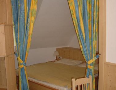 Standard Quadruple Room with external Bathroom