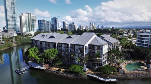 1 Bedroom River View