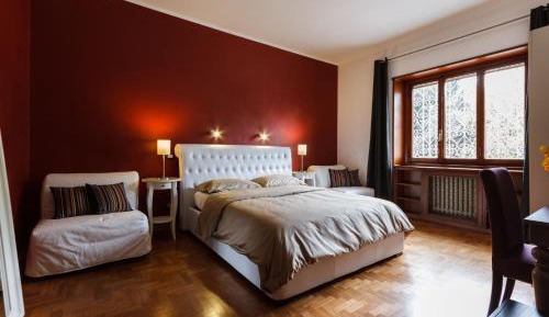 Deluxe Double Room with Shower