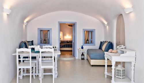 One-Bedroom Villa with Caldera View and Shared Pool (Hydor)