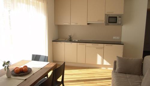 Two-Bedroom Apartment (4 Adults)