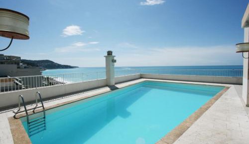 Studio Apartment with Sea View