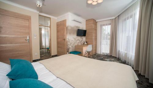 Double or Twin Room with Balcony