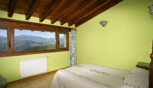 One-Bedroom Apartment (2 Adults)