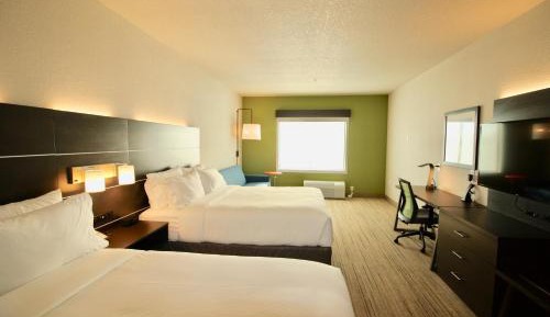 Standard Queen Room with Two Queen Beds