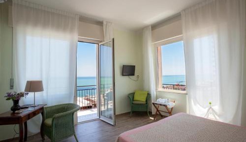 Double Room with Sea View