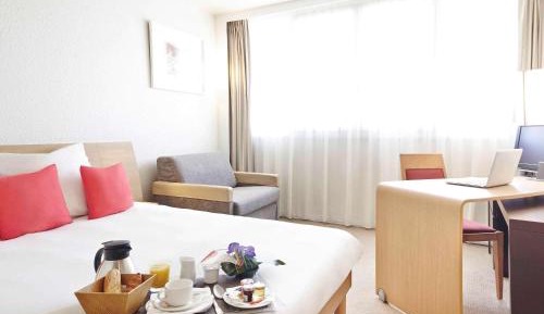 Superior Queen Room with Double Sofa Bed