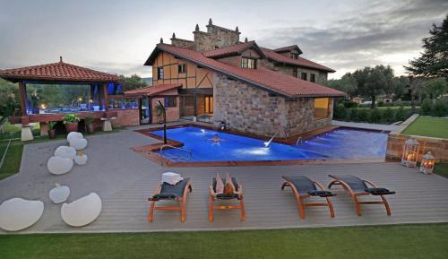 Double or Twin Room with Spa Access