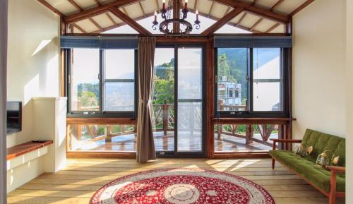 King Room with Garden View