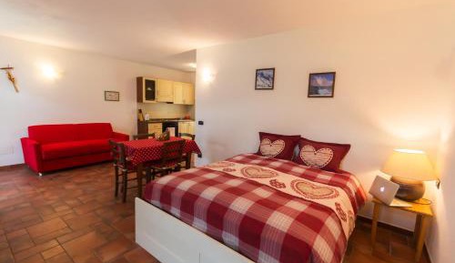Studio Apartment - First Floor