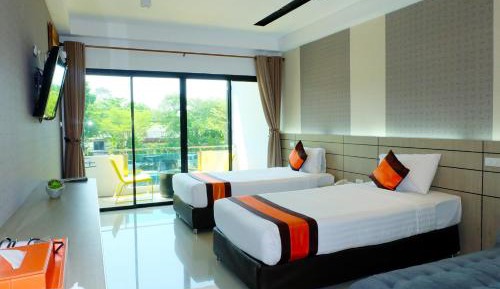 Deluxe Double or Twin Room