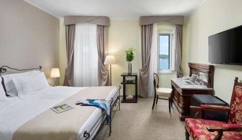 Comfort Double Room with Sea View