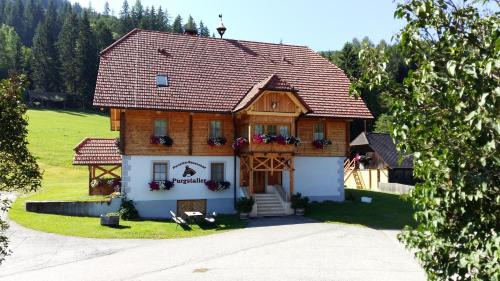 Single Room with External Bathroom