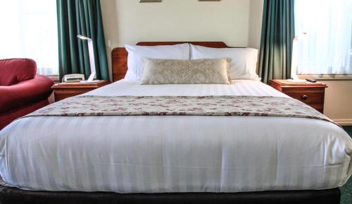 Executive Queen Room
