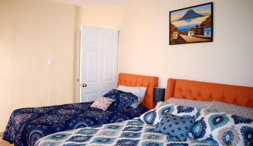 Twin Room with Private Bathroom