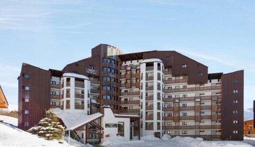 Select One-Bedroom Apartment (6 People)