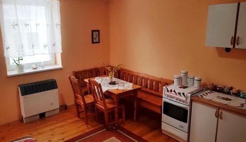 Single Room with Shared Bathroom