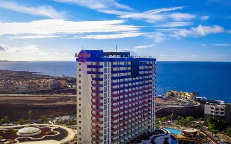 Studio Apartment with Sea View