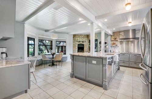 Wimberley House | The Main House at D2 Farms I Couples retreat with hot tub and pool.