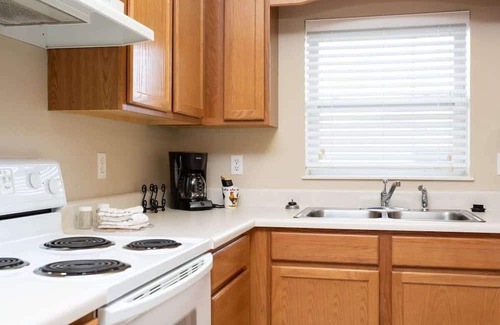 Pigeon Forge Cabin | Riverfront Condo Pigeon Forge/Mt. LeConte Views