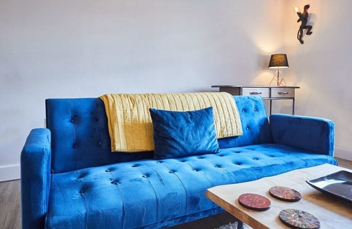 Stokesley House | Host & Stay | 2 College Square