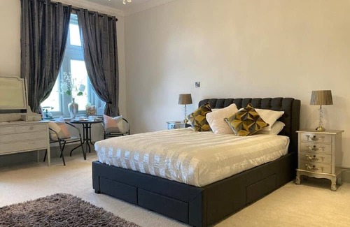 Trawscoed House | Trawscoed Mansion,central Wing