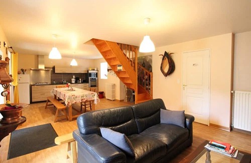 Arnac Cottage | Gite Arnac, 2 bedrooms, 4 persons