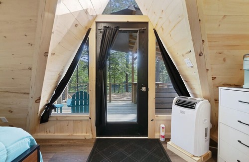 Oxford Cabin | A-Frame Escape with Hot Tub