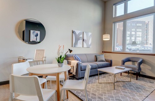 Westown Apartment | Milwaukee | Charming 1BD/1BA Downtown Apartment
