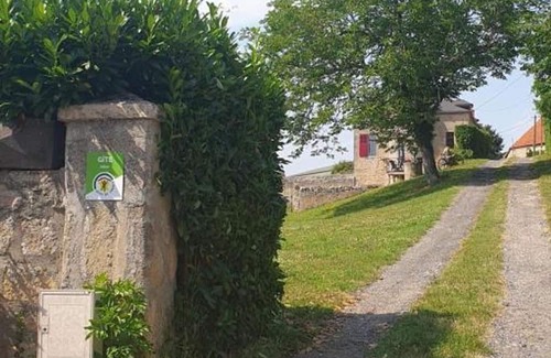 Cindre Cottage | Gite Cindré, 4 bedrooms, 10 persons