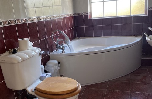 Rosslare House | This Rosslare Stand Holiday Home With Five Bedrooms