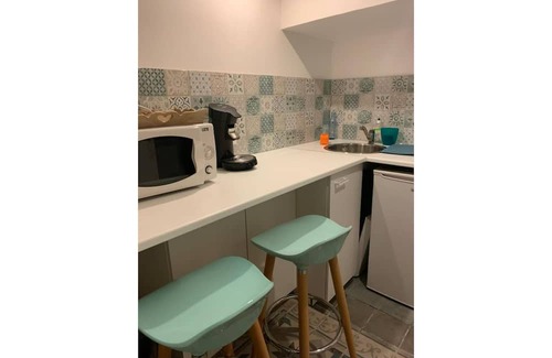 Perier Bed & Breakfast | Studio Perier with garden - Vélodrome 15 mns bus