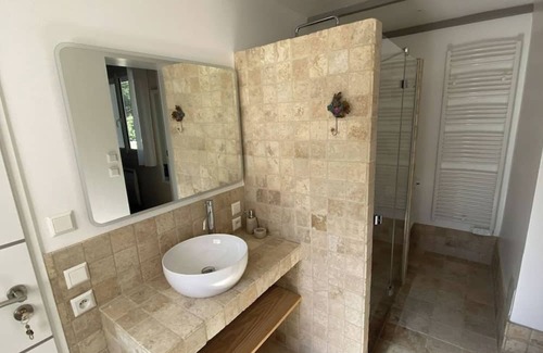 Mejannes-le-Clap House | Holiday home - 7-8 person(s) - quiet - large fenced property