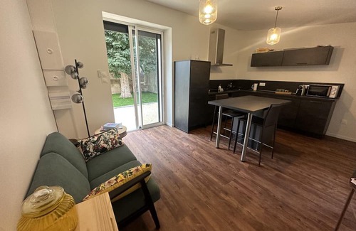 Moulins Cottage | Gite Moulins, 1 bedroom, 2 persons