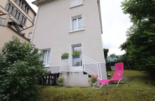 Aurillac Cottage | Gite Aurillac, 1 bedroom, 4 persons