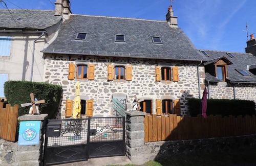 Pailherols Cottage | Gite Pailherols, 3 bedrooms, 6 persons