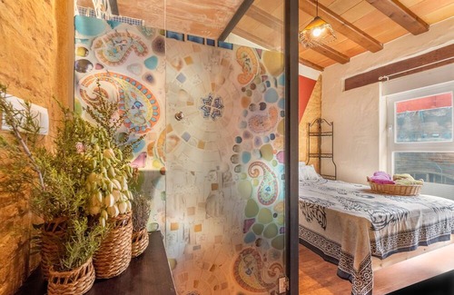 Ciutat Vella Apartment | Holiday Apartment "Mi Rinconcito En Valencia" with Private Terrace and Wi-Fi