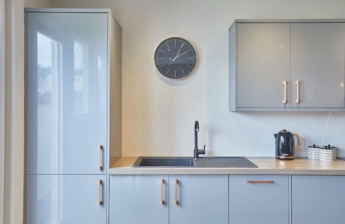 Scarborough Apartment | Host & Stay | Bowler's Retreat @ North Marine House