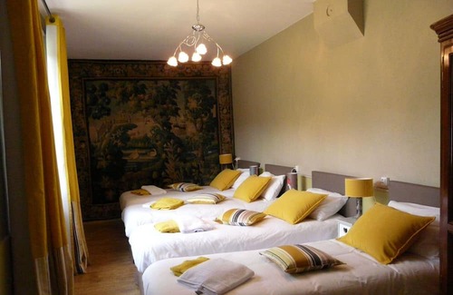 Rouvray-Saint-Florentin Cottage | Gite Les-Villages-Vovéens, 4 bedrooms, 12 persons